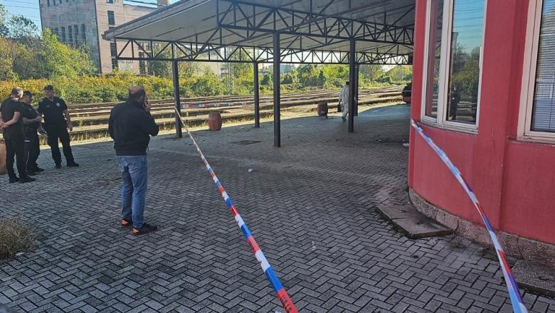 Felrobbantotta magát egy férfi a čačaki pályaudvaron